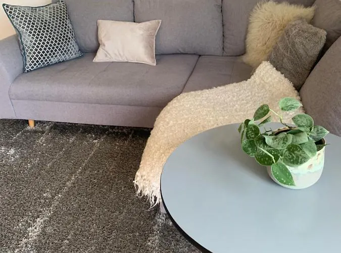 Schoene, Grosse Direkt Am Donauradweg & Keltenstadt Heuneburg