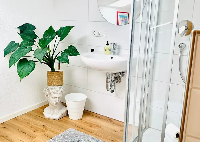 Lägenhet Schoene, Grosse Direkt Am Donauradweg & Keltenstadt Heuneburg Herbertingen